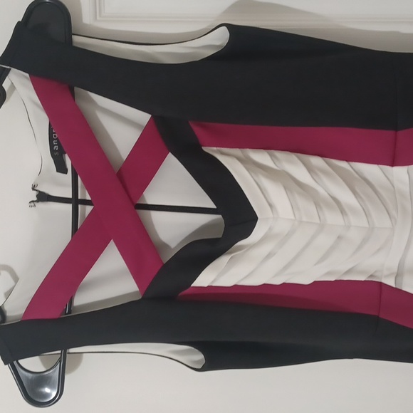 Sangria Tri Colored Dress - Picture 3 of 6